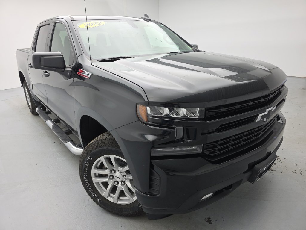 Used 2022 Chevrolet Silverado 1500 RST AWD/4WD image 3