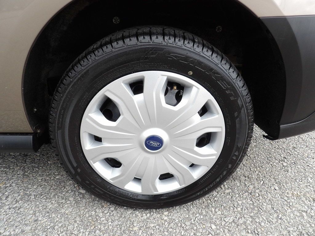 Used 2020 Ford Transit Connect XL FWD image 49