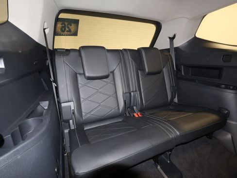 Used 2026 Volkswagen Atlas SE AWD/4WD image 25