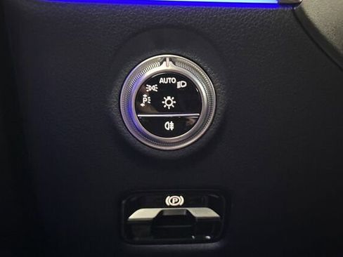 Certified 2025 Mercedes-Benz C 300 C 300 image 36