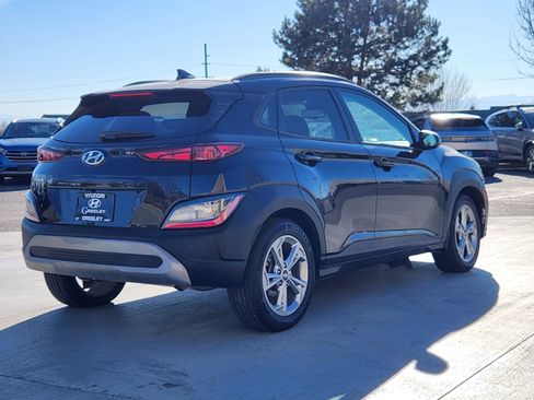 Used 2022 Hyundai Kona SEL w/ Cargo Package FWD image 5
