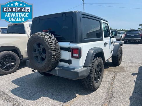 Used 2019 Jeep Wrangler Sport AWD/4WD image 6