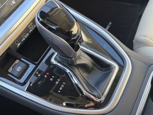 Certified 2025 Subaru Legacy Limited image 24