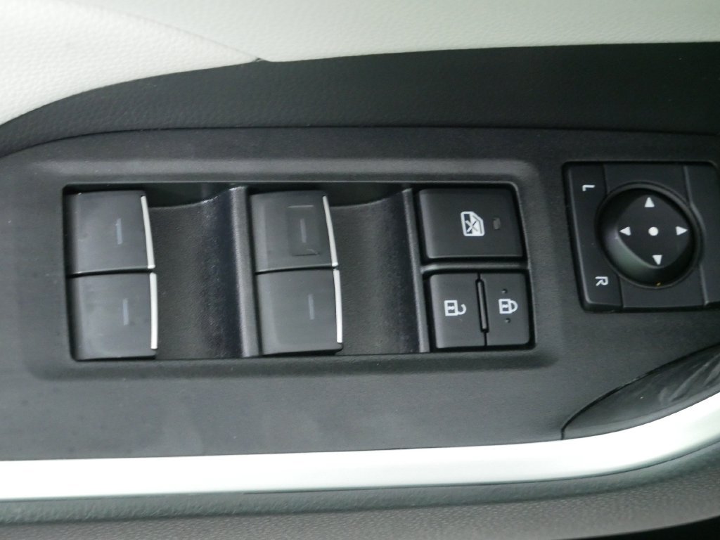 Used 2025 Toyota RAV4 XLE Premium w/ Weather Package AWD/4WD image 21