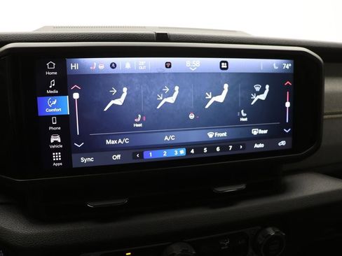 Used 2024 Jeep Wrangler Unlimited w/ Convenience Group image 21