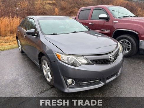 Used 2013 Toyota Camry SE image 14