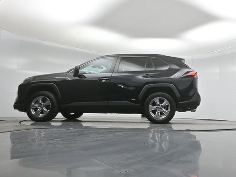 Used 2022 Toyota RAV4 LE AWD/4WD image 52