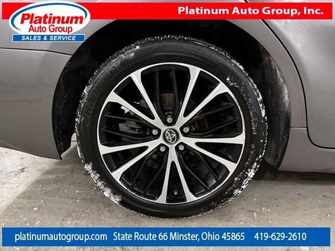 Used 2018 Toyota Camry SE image 63