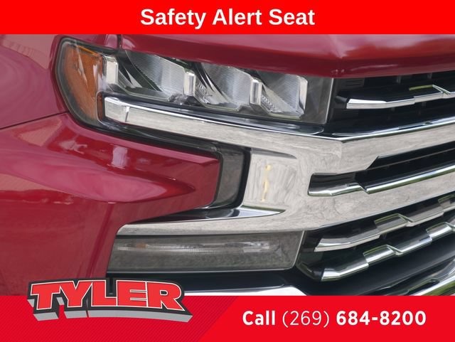 Used 2022 Chevrolet Silverado 1500 LTZ w/ LTZ Premium Package AWD/4WD image 10