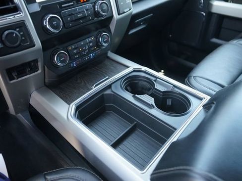 Used 2020 Ford F350 Lariat w/ Lariat Ultimate Package AWD/4WD image 29