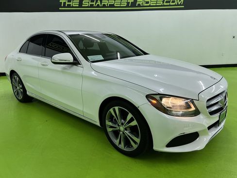 Used 2015 Mercedes-Benz C 300 4MATIC Sedan image 2