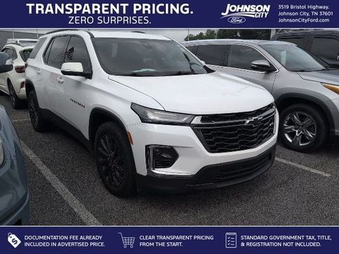Used 2022 Chevrolet Traverse RS AWD/4WD image 1