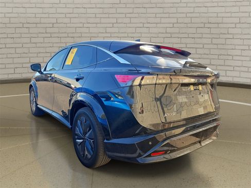 Used 2024 Nissan Ariya Evolve+ image 5