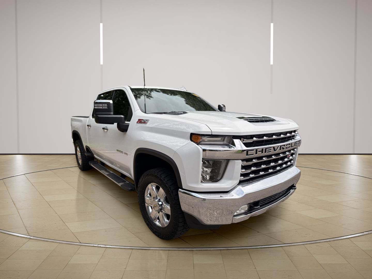 Used 2022 Chevrolet Silverado 2500 LTZ w/ LTZ Convenience Package AWD/4WD image 1