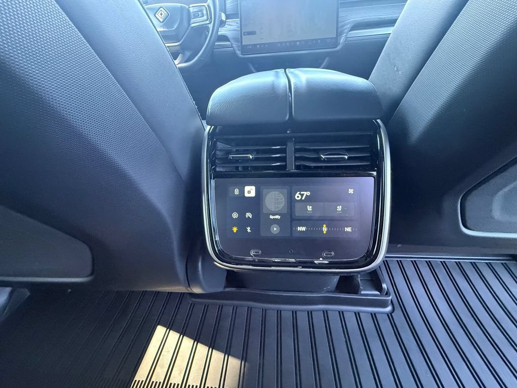 Used 2022 Rivian R1S Launch Edition Quad AWD/4WD image 33
