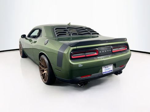 Used 2021 Dodge Challenger R/T Scat Pack w/ Scat Pack Stripe image 7