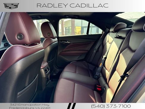 Used 2023 Cadillac CT4 V w/ LPO, ONYX Package image 23