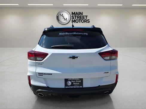 Used 2023 Chevrolet TrailBlazer RS w/ Sun and Liftgate Package image 4