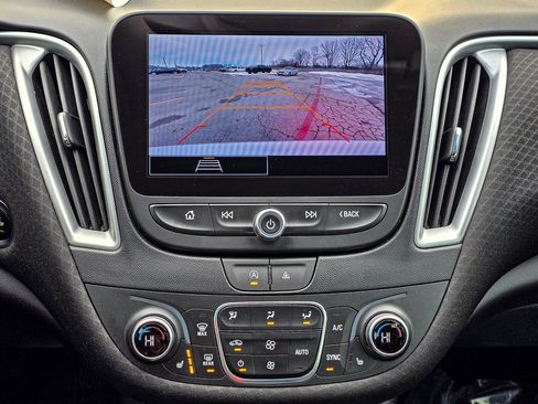 Certified 2023 Chevrolet Malibu LT w/ Driver Confidence Package image 19