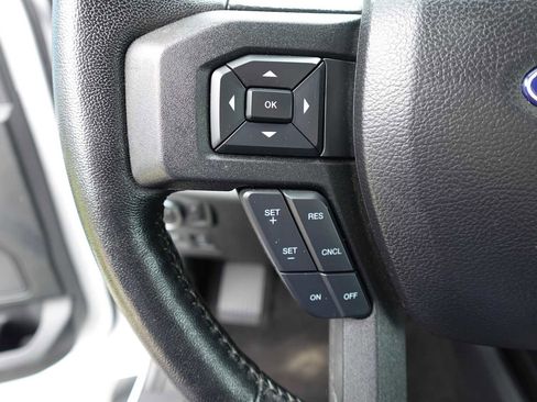 Used 2020 Ford F150 XLT w/ Equipment Group 302A Luxury AWD/4WD image 14