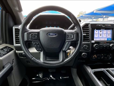 Used 2017 Ford F150 XLT w/ Equipment Group 301A Mid image 6