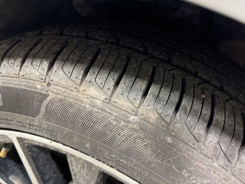 Used 2024 Toyota Camry SE image 35