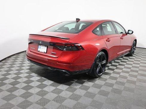 Used 2024 Honda Accord Sport image 5