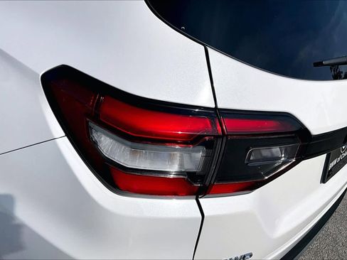 Used 2025 Honda Pilot Elite image 30