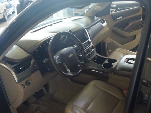 Used 2017 Chevrolet Tahoe LT RWD image 48