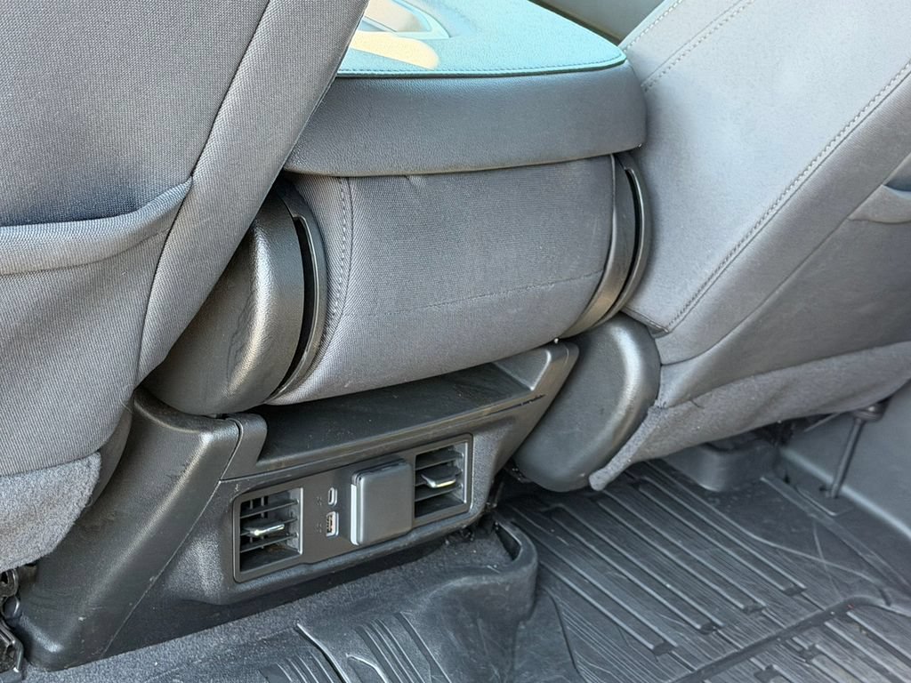 Used 2024 GMC Sierra 1500 Elevation w/ LPO, Elevation Black Package AWD/4WD image 30