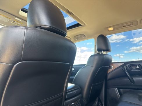 Certified 2024 Nissan Armada SL image 28