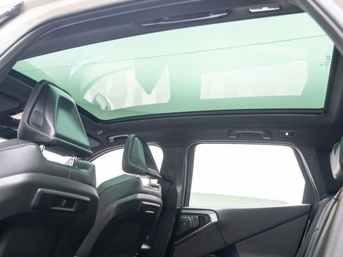 New 2025 BMW X3 xDrive30i w/ Premium Package image 19