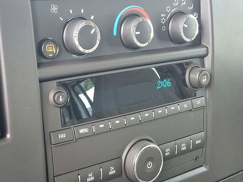 New 2025 Chevrolet Express 3500 w/ Driver Convenience Package RWD image 10