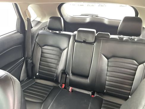 Used 2023 Ford Edge SEL AWD/4WD image 21
