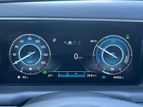 Certified 2022 Hyundai Tucson Limited AWD/4WD image 26