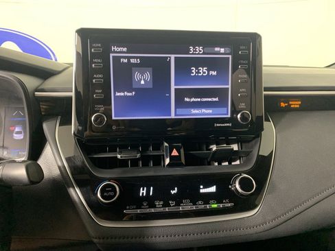 Used 2021 Toyota Corolla SE image 26