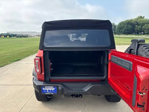 Used 2023 Ford Bronco Wildtrak AWD/4WD image 13