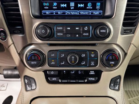 Used 2019 GMC Yukon Denali w/ Denali Ultimate Package image 26