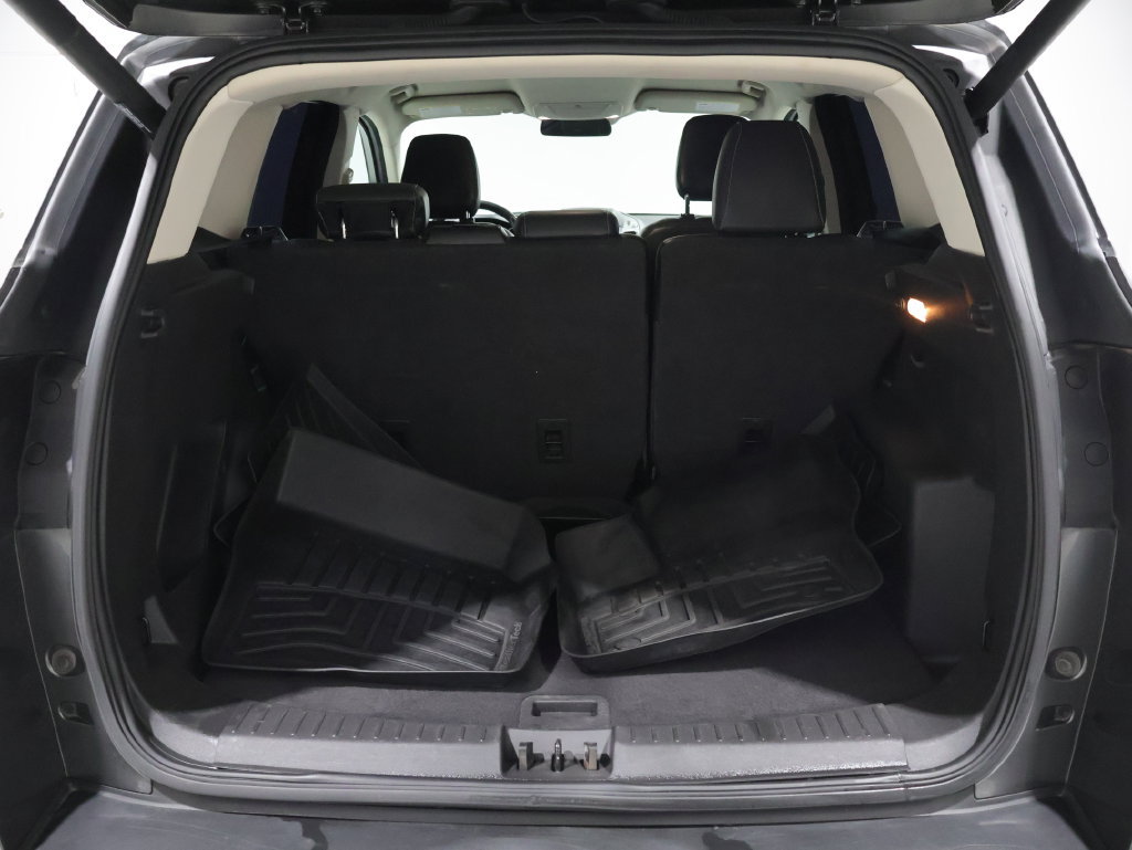 Used 2019 Ford Escape SEL AWD/4WD image 16
