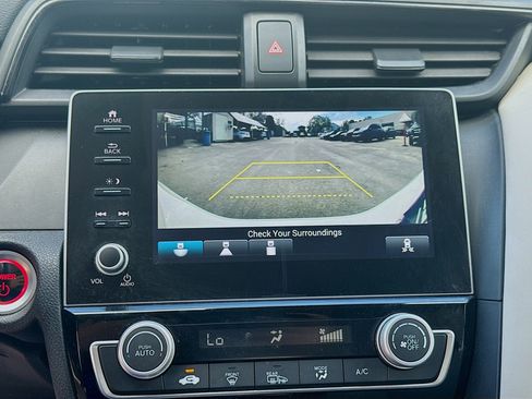 Used 2022 Honda Insight EX image 11