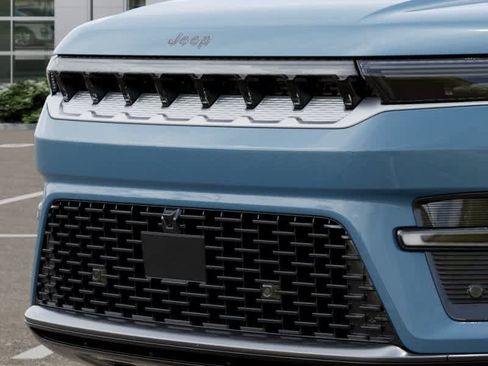 New 2026 Jeep Grand Wagoneer 4WD image 11
