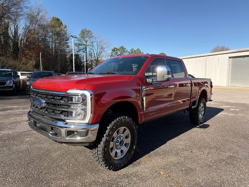Used 2024 Ford F250 Lariat w/ Chrome Package image 7