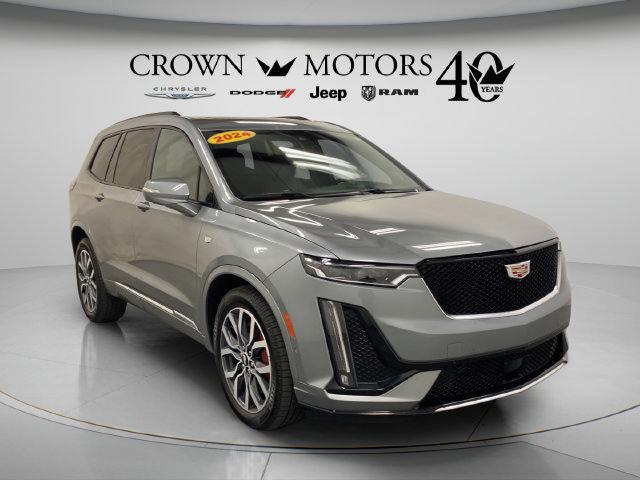 Used 2024 Cadillac XT6 Sport w/ Platinum Package AWD/4WD image 9