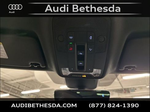 New 2025 Audi Q3 2.0T Premium image 21