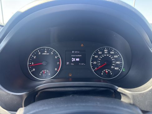 Used 2021 Kia Seltos LX AWD/4WD image 15