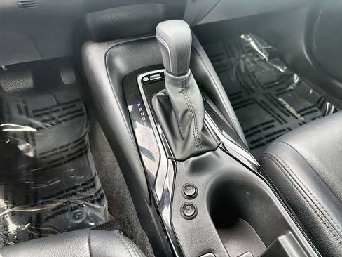 Used 2023 Toyota Corolla SE FWD image 19