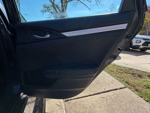 Used 2020 Honda Civic EX-L image 19