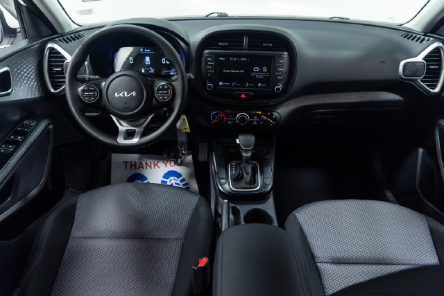 Used 2023 Kia Soul LX w/ Option Group 015 FWD image 20