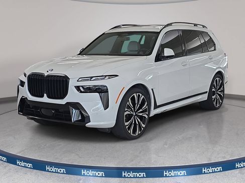 Certified 2024 BMW X7 xDrive40i w/ Executive Package AWD/4WD image 1