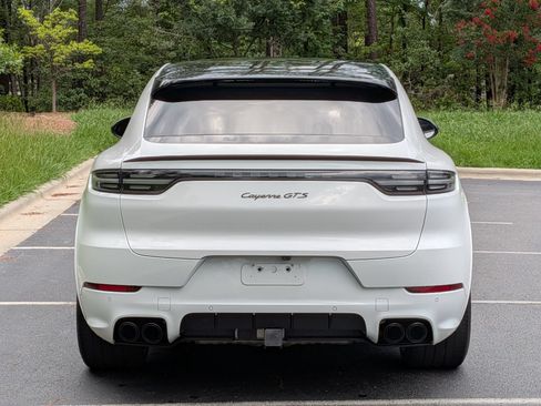 Certified 2023 Porsche Cayenne GTS AWD/4WD image 22
